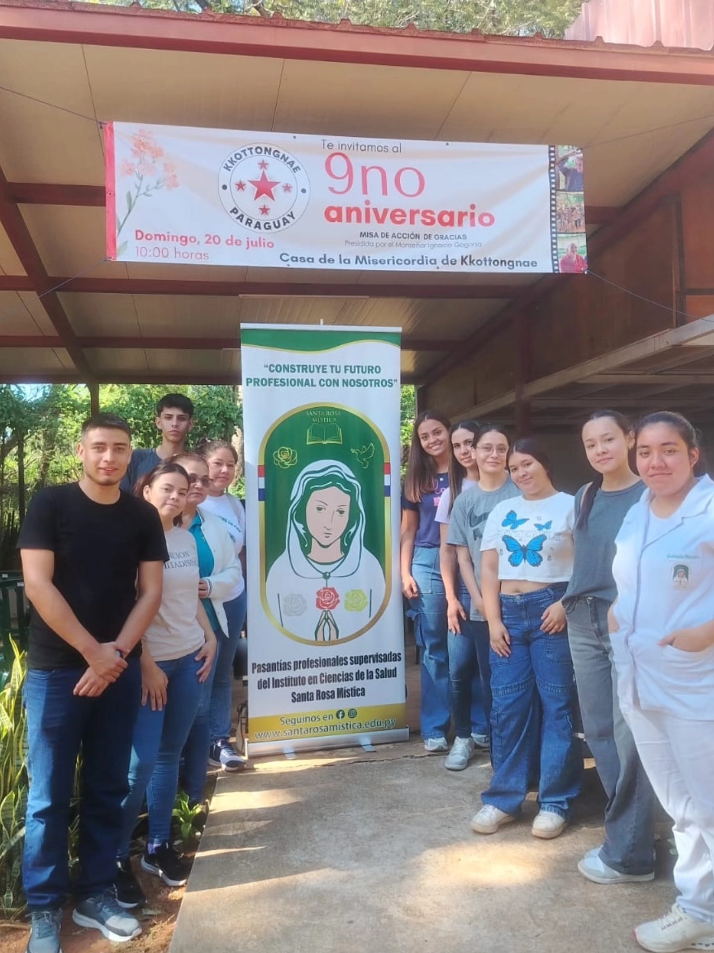 Estudiantes de Santa Rosa Mística realizaron jornada de atención en el Hogar de Ancianos KKOTTONGNAE